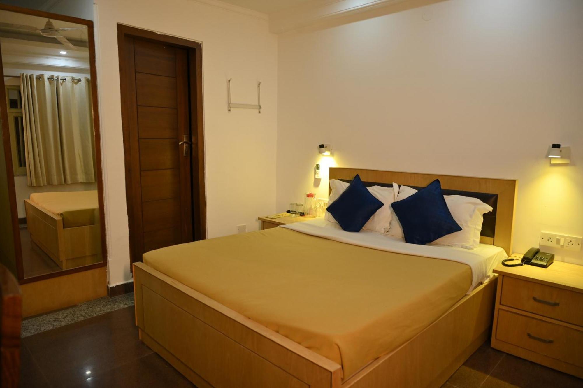 Hotel Dh Dharamshala Luaran gambar