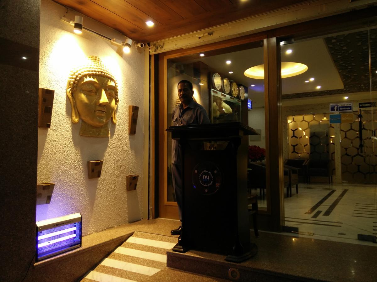 Hotel Dh Dharamshala Luaran gambar